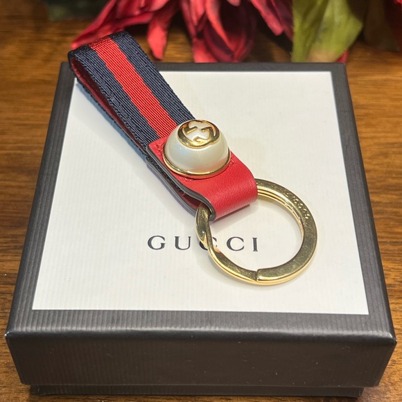 Authentic Gucci Sherryline Key Ring - Full Inclusion - Picture 9 of 9